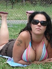 Plump Wives - Exclusive Amateur BBW pics