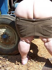 Plump Wives - Exclusive Amateur BBW pics